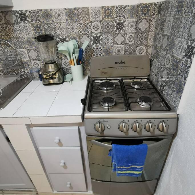 Comfy 2Bedroom Minutes From Downtown & Fast Wi-Fi Zihuatanejo Esterno foto