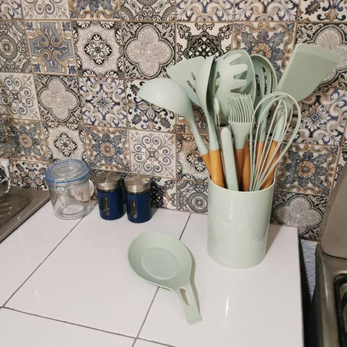 Comfy 2Bedroom Minutes From Downtown & Fast Wi-Fi Zihuatanejo Esterno foto